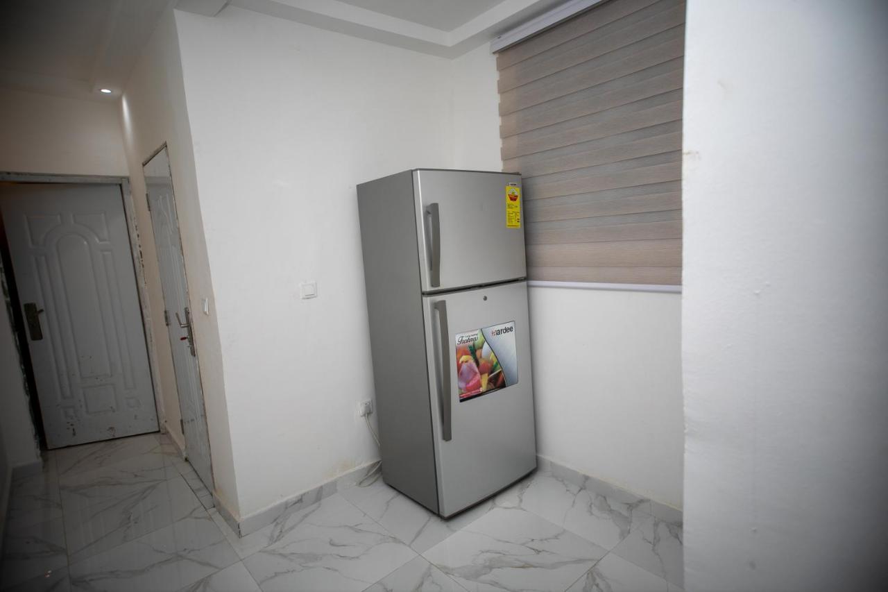 Marysin Guest House Accra Esterno foto